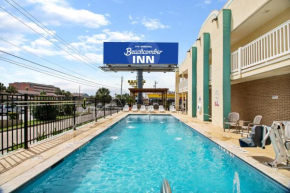 Отель Beachcomber Inn by The Beach  Галвестон